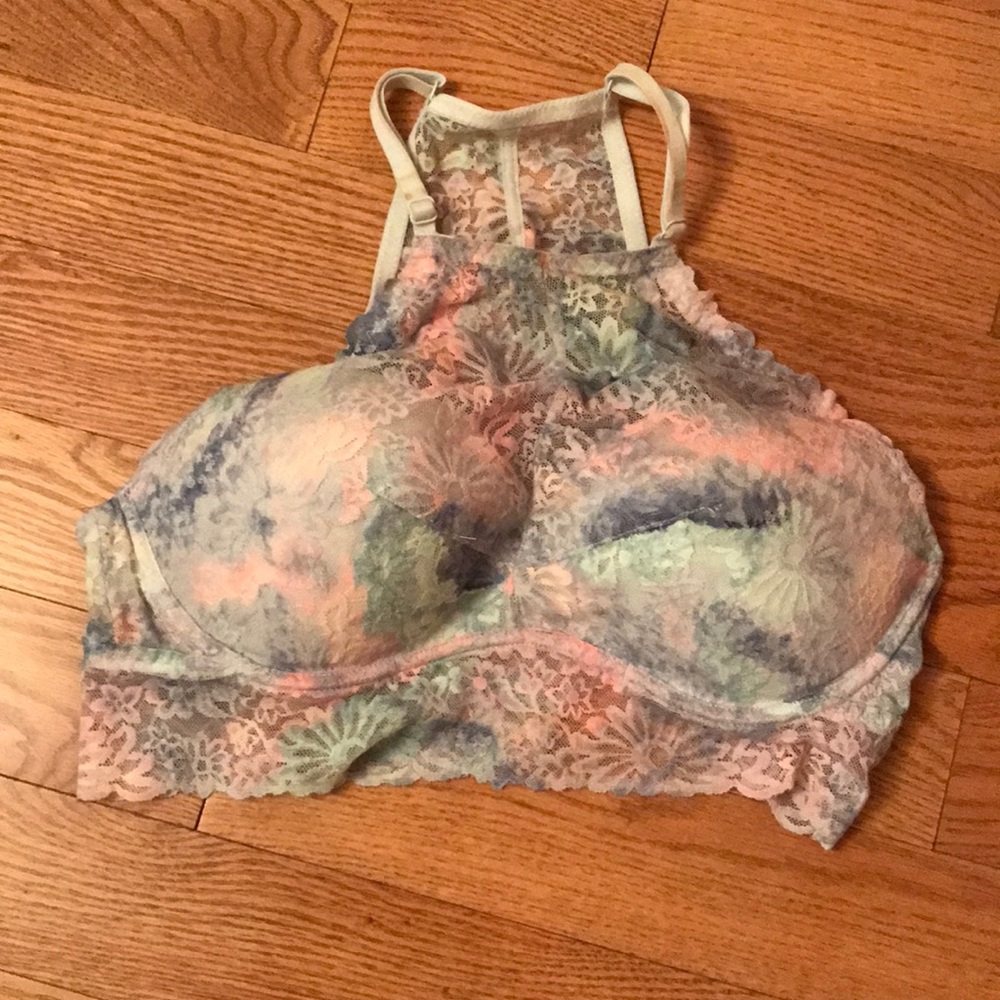 Bralettes with cups!
